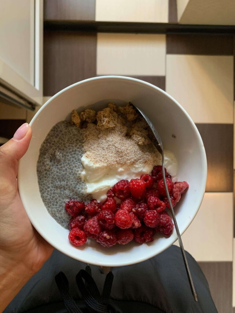 a yoghurt chia seeds bow with raspberries and banana